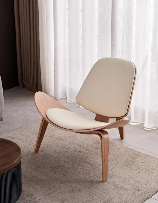 Hans Wegner CH07 Shell Chair, White & Oak DC Concept
